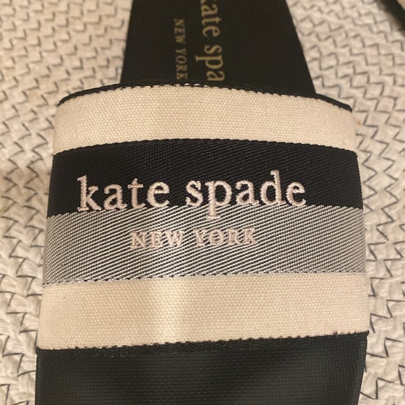 Kate Spade Buttercup canvas slides - size 8 - Picture 2 of 4